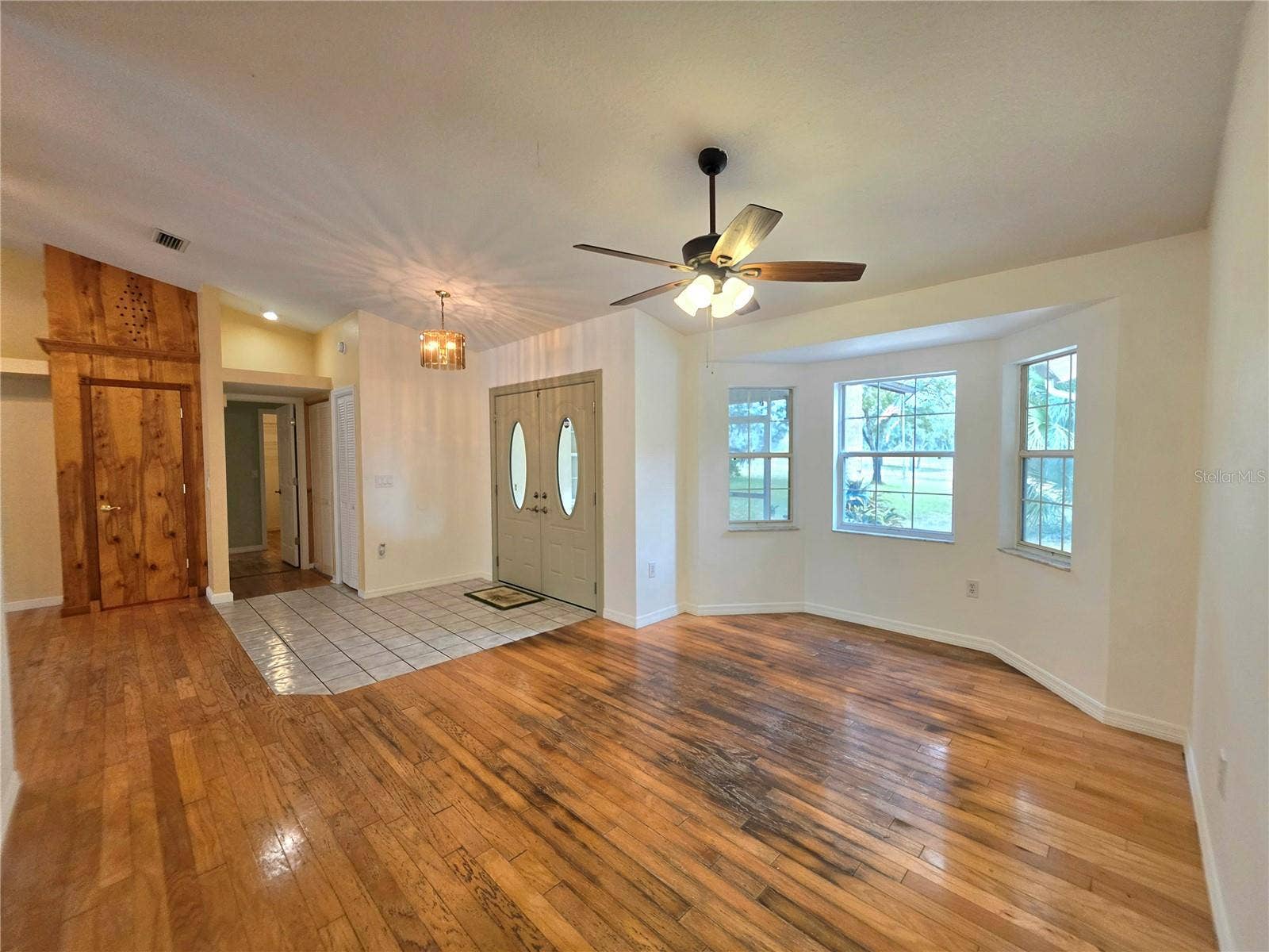 9170 ORCHARD WAY, Spring Hill, FL 34608 9170 ORCHARD WAY, Spring Hill, FL 34608