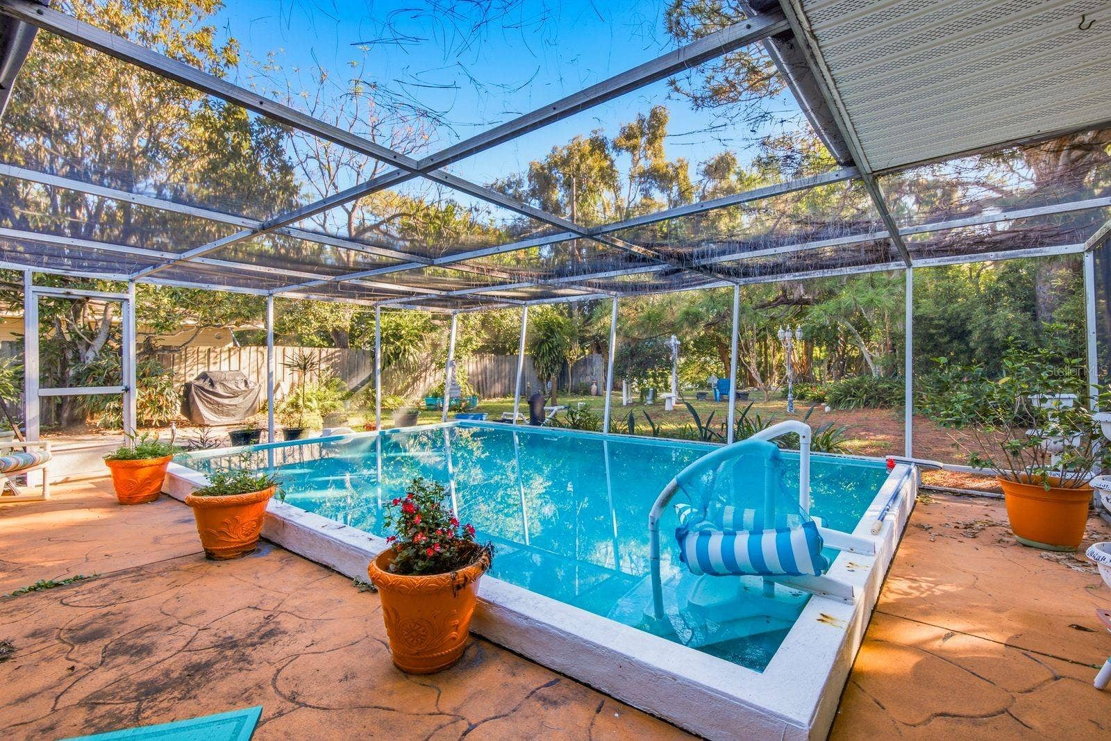 6801 17TH LANE N, St Petersburg, FL 33702 pool patio & enclosure
