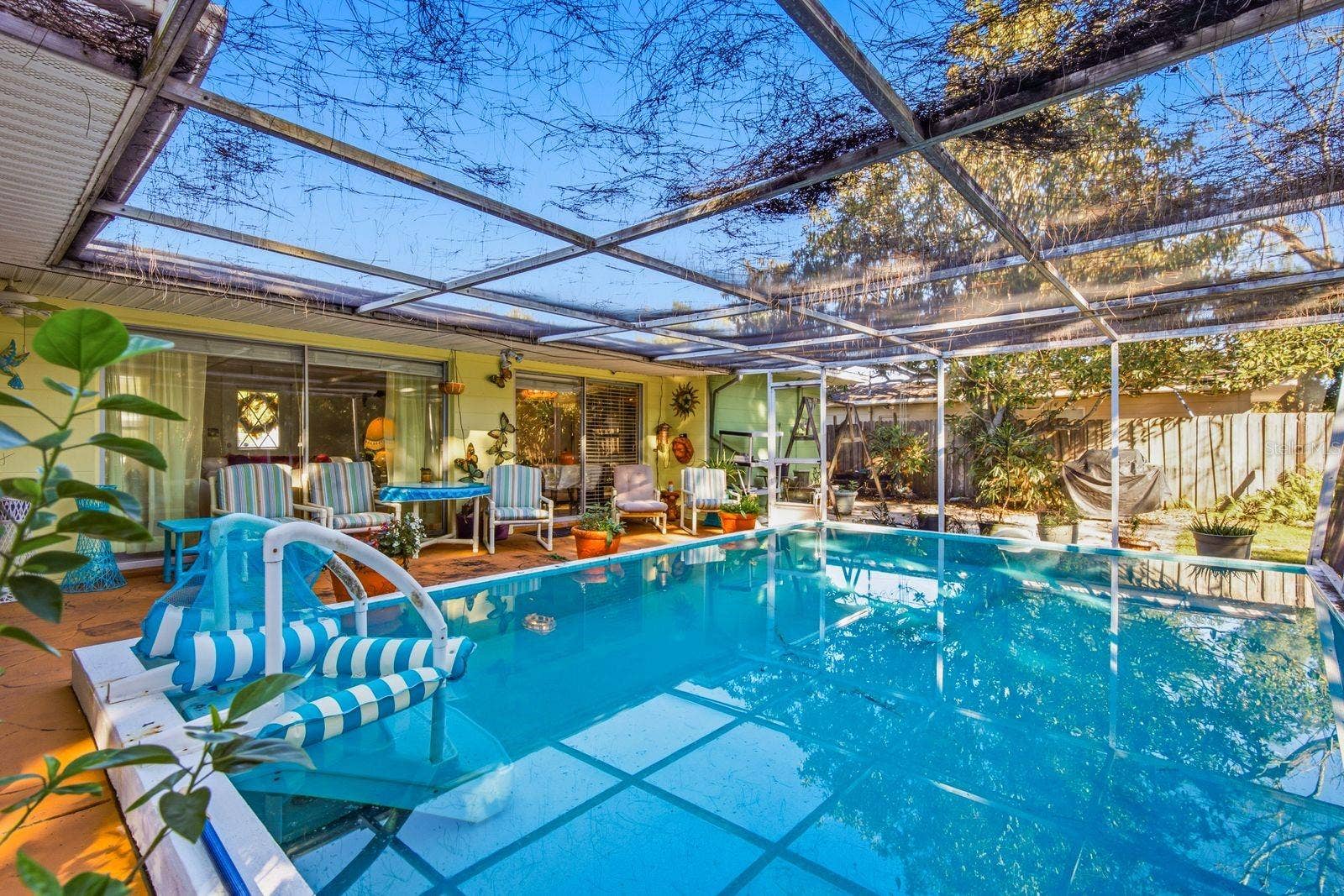 6801 17TH LANE N, St Petersburg, FL 33702 oversized in ground pool