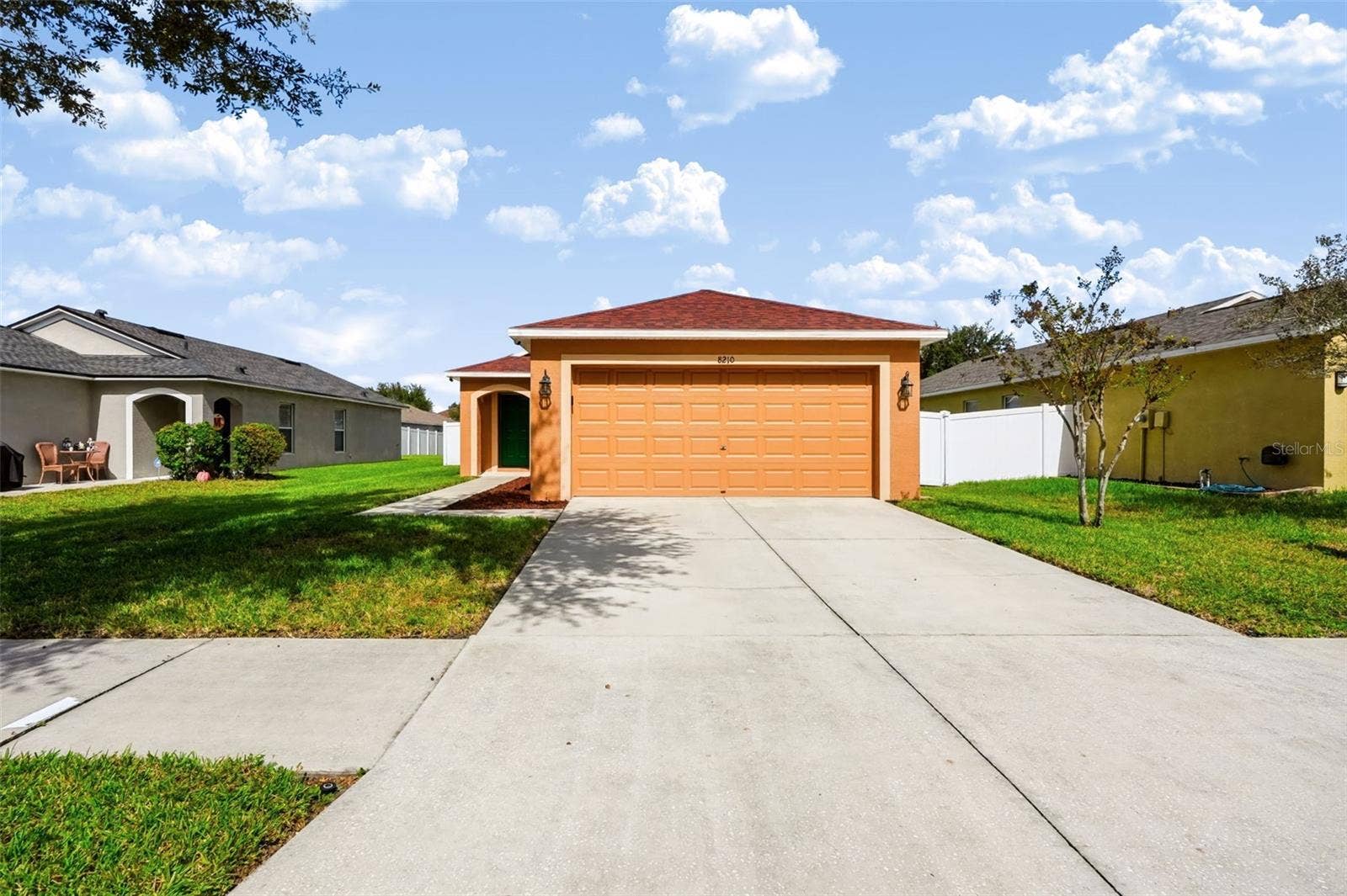 8210 SUMMER WOOD LANE, Riverview, FL 33578 8210 SUMMER WOOD LANE, Riverview, FL 33578