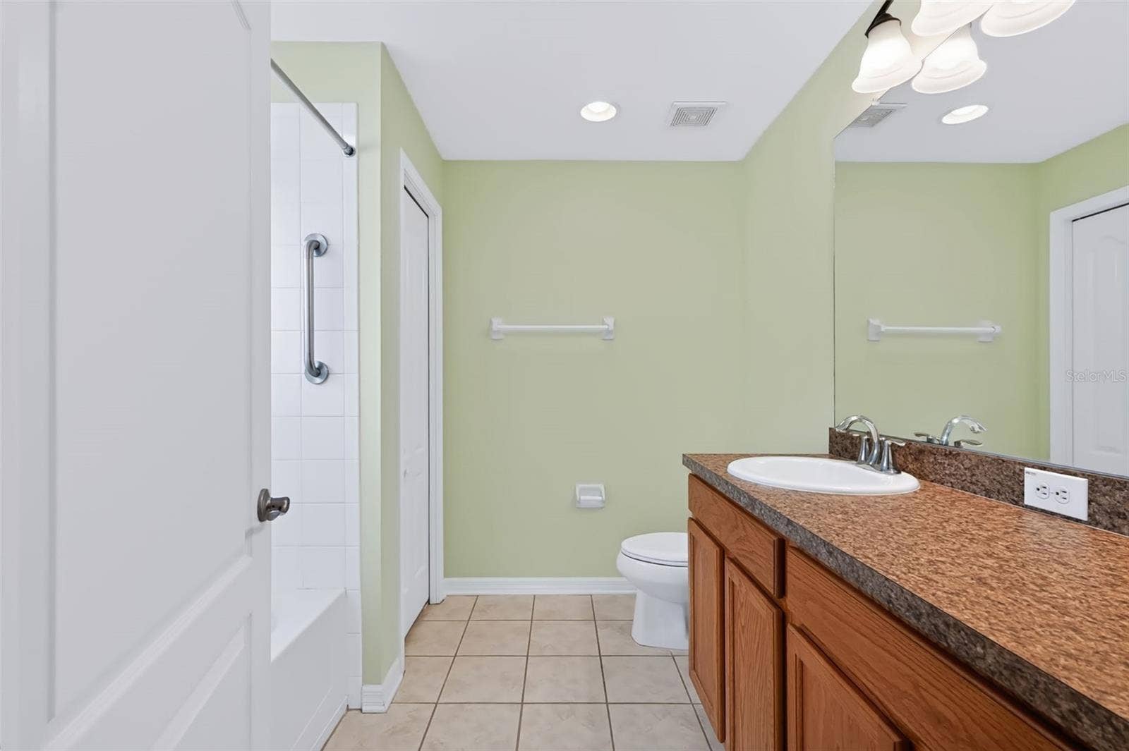 8210 SUMMER WOOD LANE, Riverview, FL 33578 8210 SUMMER WOOD LANE, Riverview, FL 33578