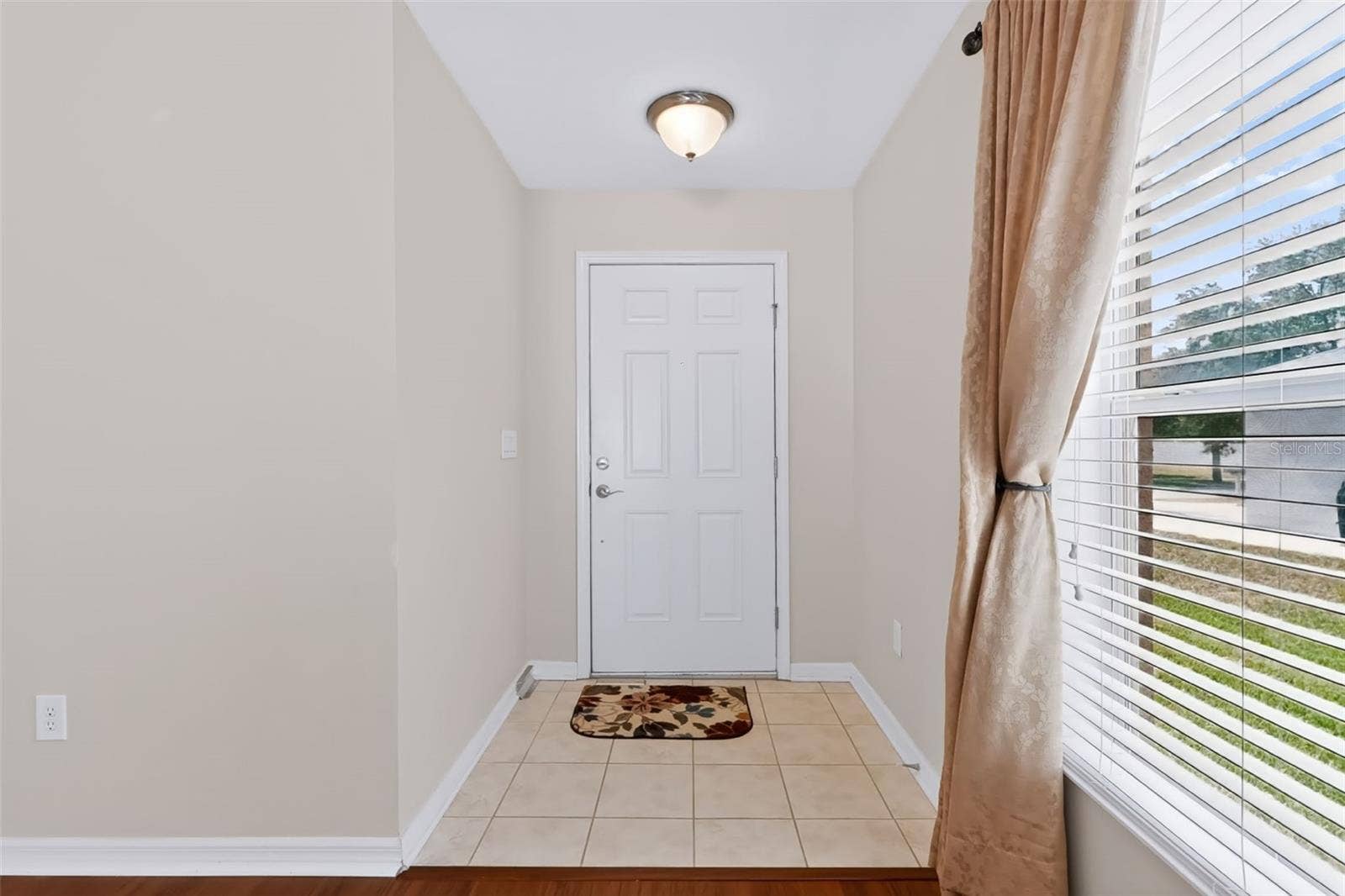 8210 SUMMER WOOD LANE, Riverview, FL 33578 8210 SUMMER WOOD LANE, Riverview, FL 33578