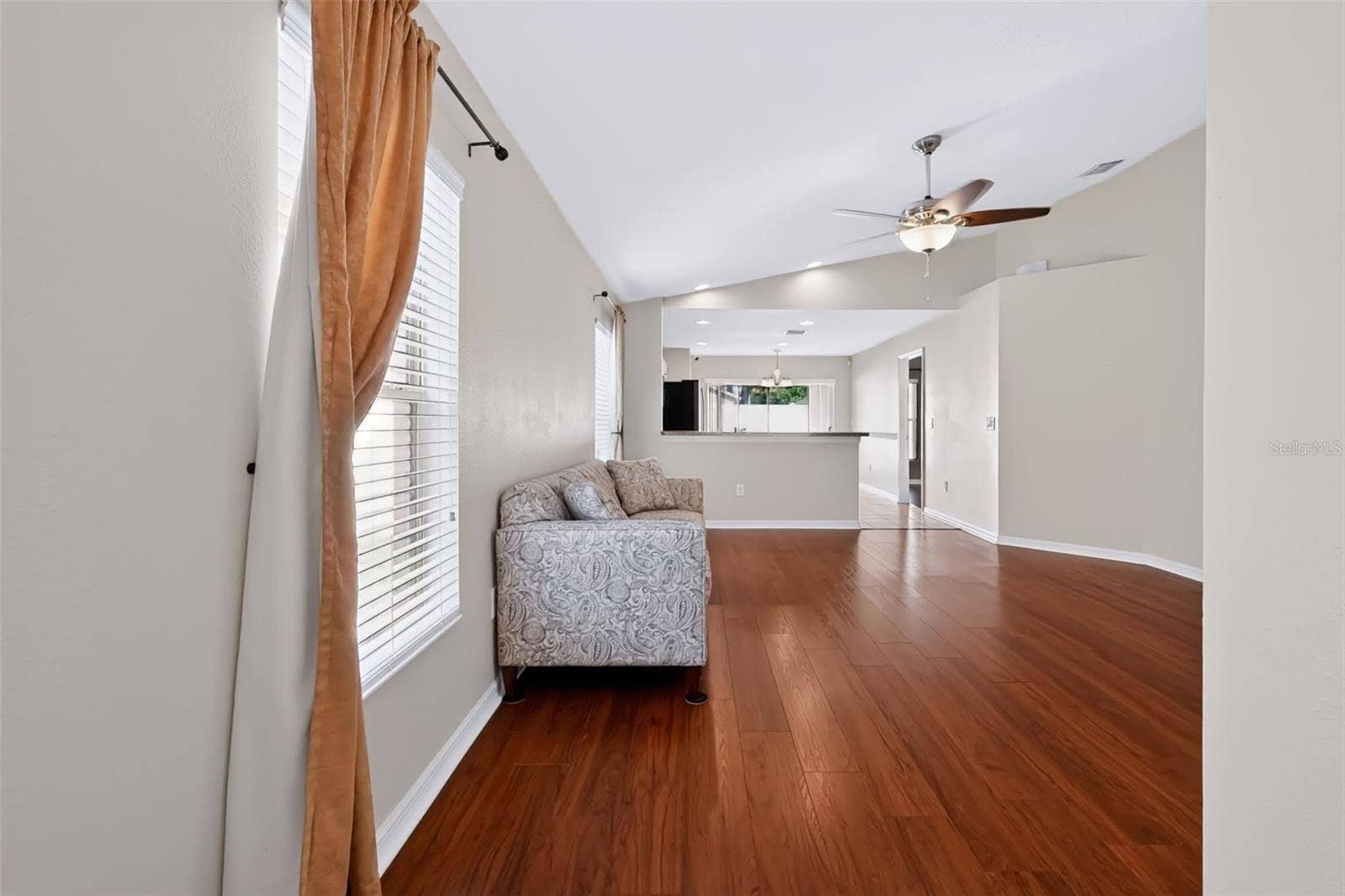 8210 SUMMER WOOD LANE, Riverview, FL 33578 8210 SUMMER WOOD LANE, Riverview, FL 33578