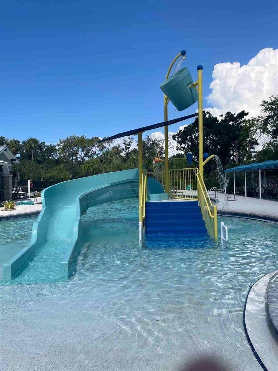 8210 SUMMER WOOD LANE, Riverview, FL 33578 8210 SUMMER WOOD LANE, Riverview, FL 33578