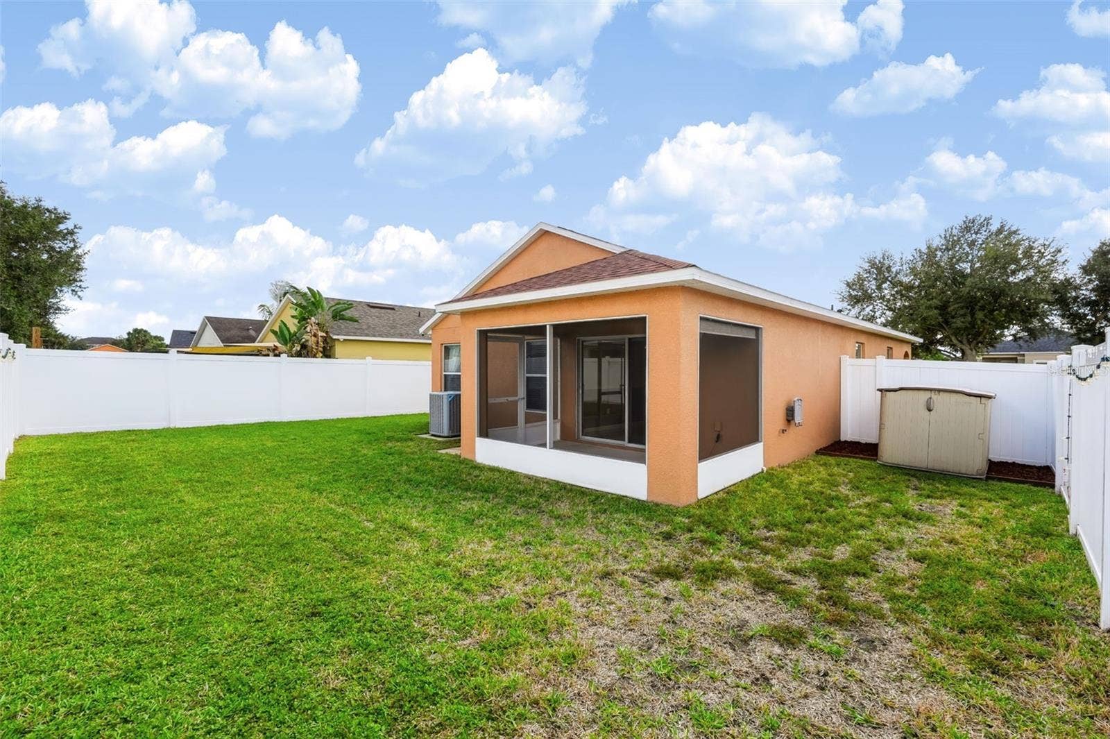 8210 SUMMER WOOD LANE, Riverview, FL 33578 8210 SUMMER WOOD LANE, Riverview, FL 33578