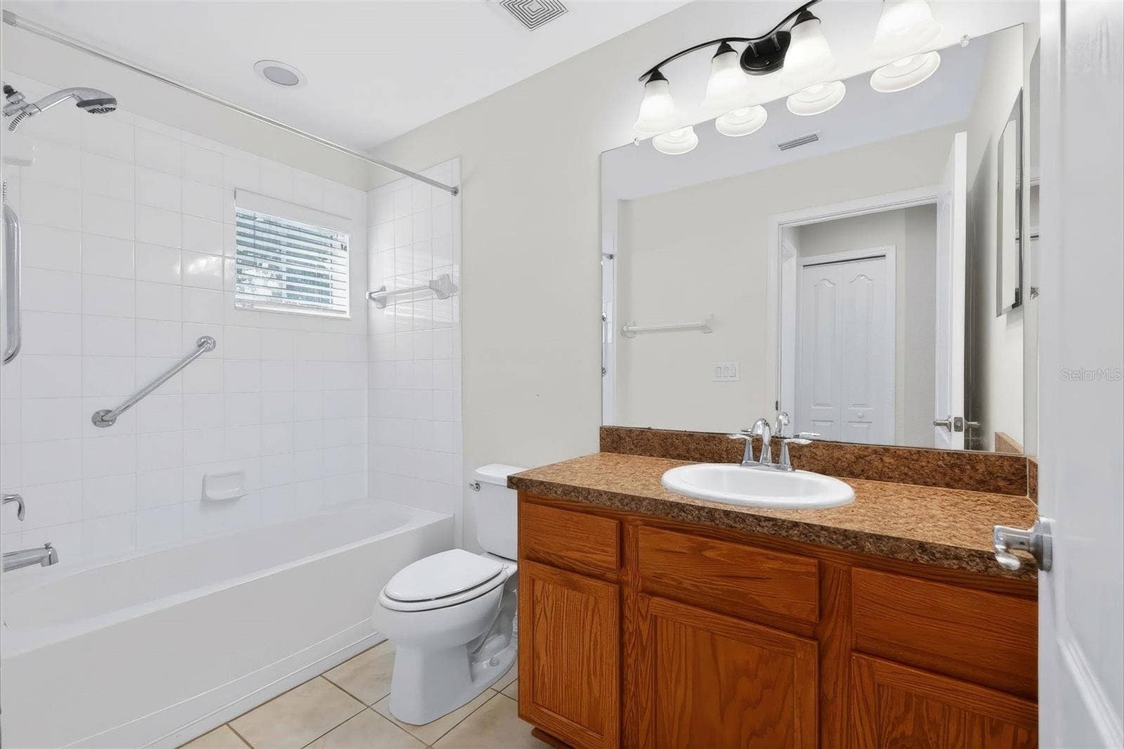 8210 SUMMER WOOD LANE, Riverview, FL 33578 8210 SUMMER WOOD LANE, Riverview, FL 33578