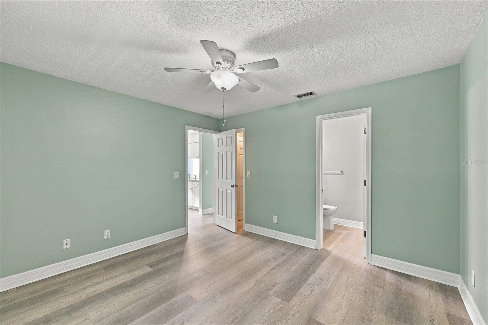 351 23RD AVENUE SW, Largo, FL 33778 351 23RD AVENUE SW, Largo, FL 33778