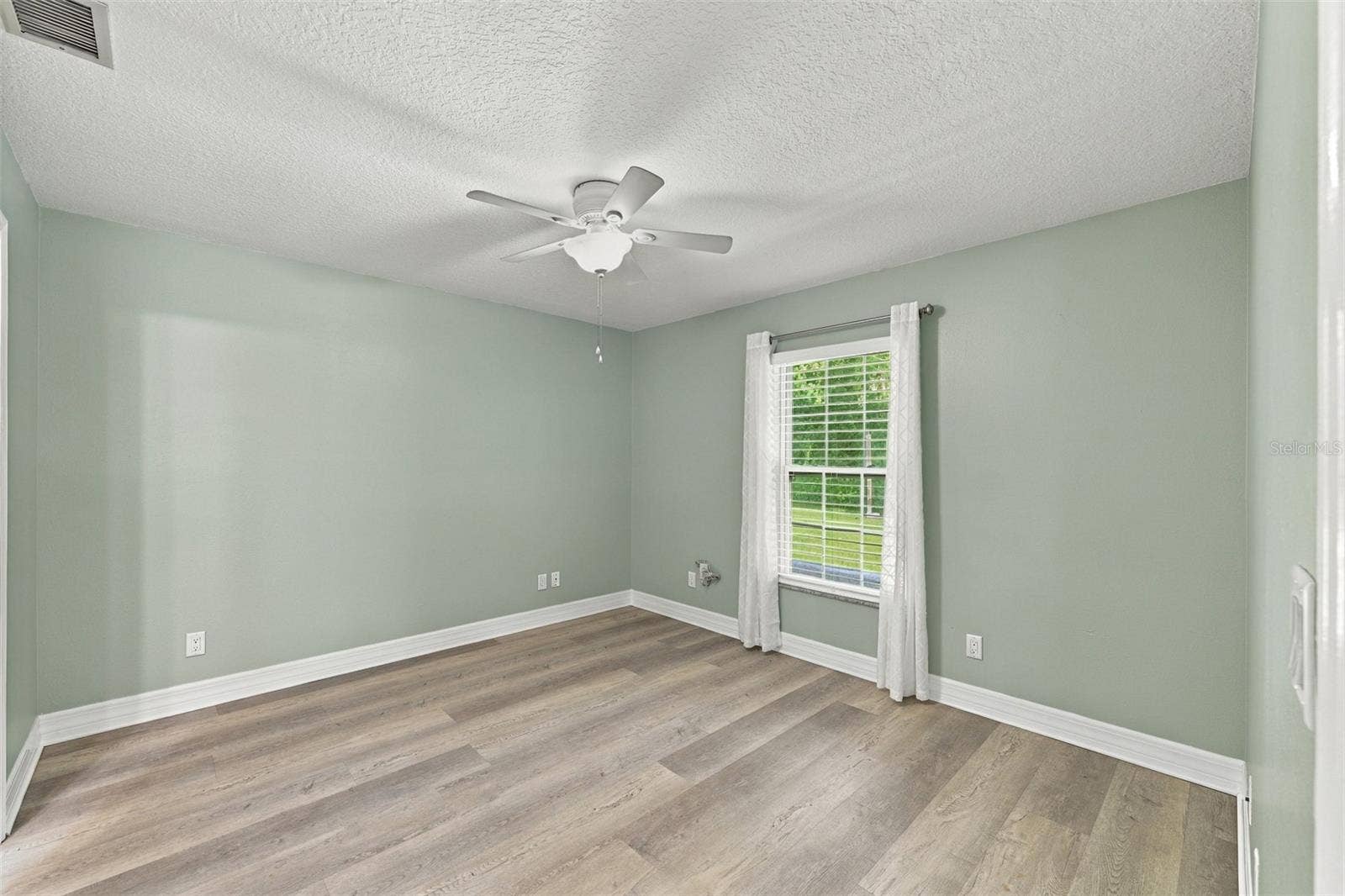 351 23RD AVENUE SW, Largo, FL 33778 351 23RD AVENUE SW, Largo, FL 33778