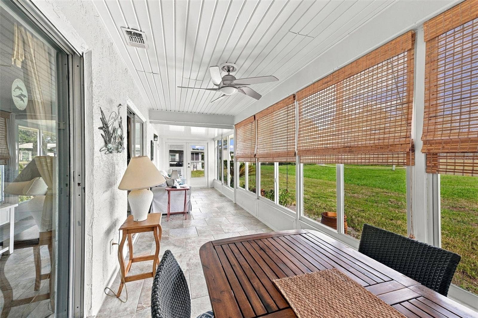 1905 CANTERBURY LANE, #8, Sun City Center, FL 33573 Large Florida Room