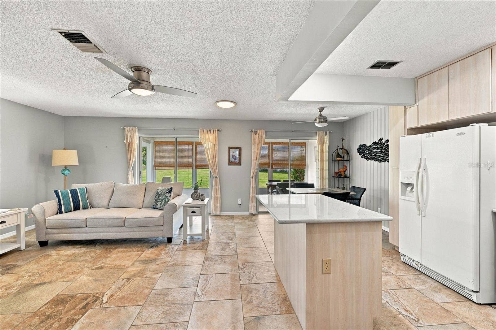 1905 CANTERBURY LANE, #8, Sun City Center, FL 33573 Large Open Space