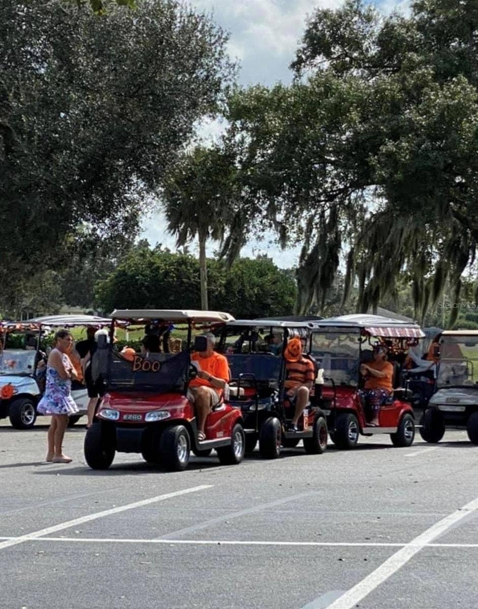 1905 CANTERBURY LANE, #8, Sun City Center, FL 33573 1905 CANTERBURY LANE, #8, Sun City Center, FL 33573