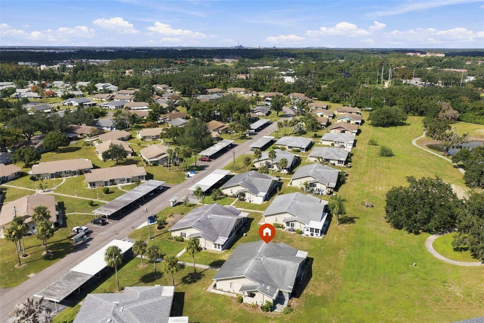 1905 CANTERBURY LANE, #8, Sun City Center, FL 33573 1905 CANTERBURY LANE, #8, Sun City Center, FL 33573
