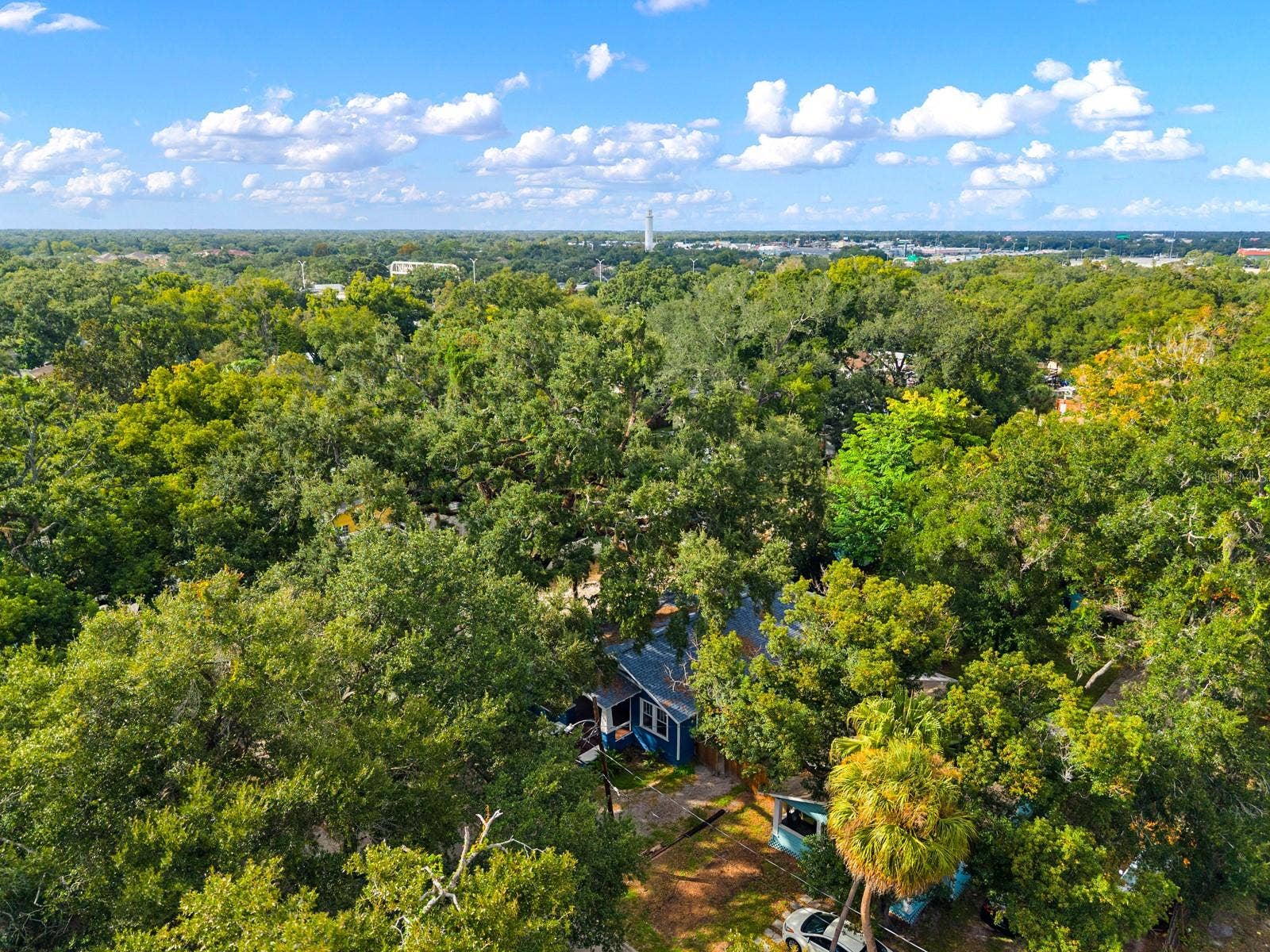 708 E CRENSHAW STREET, Tampa, FL 33604