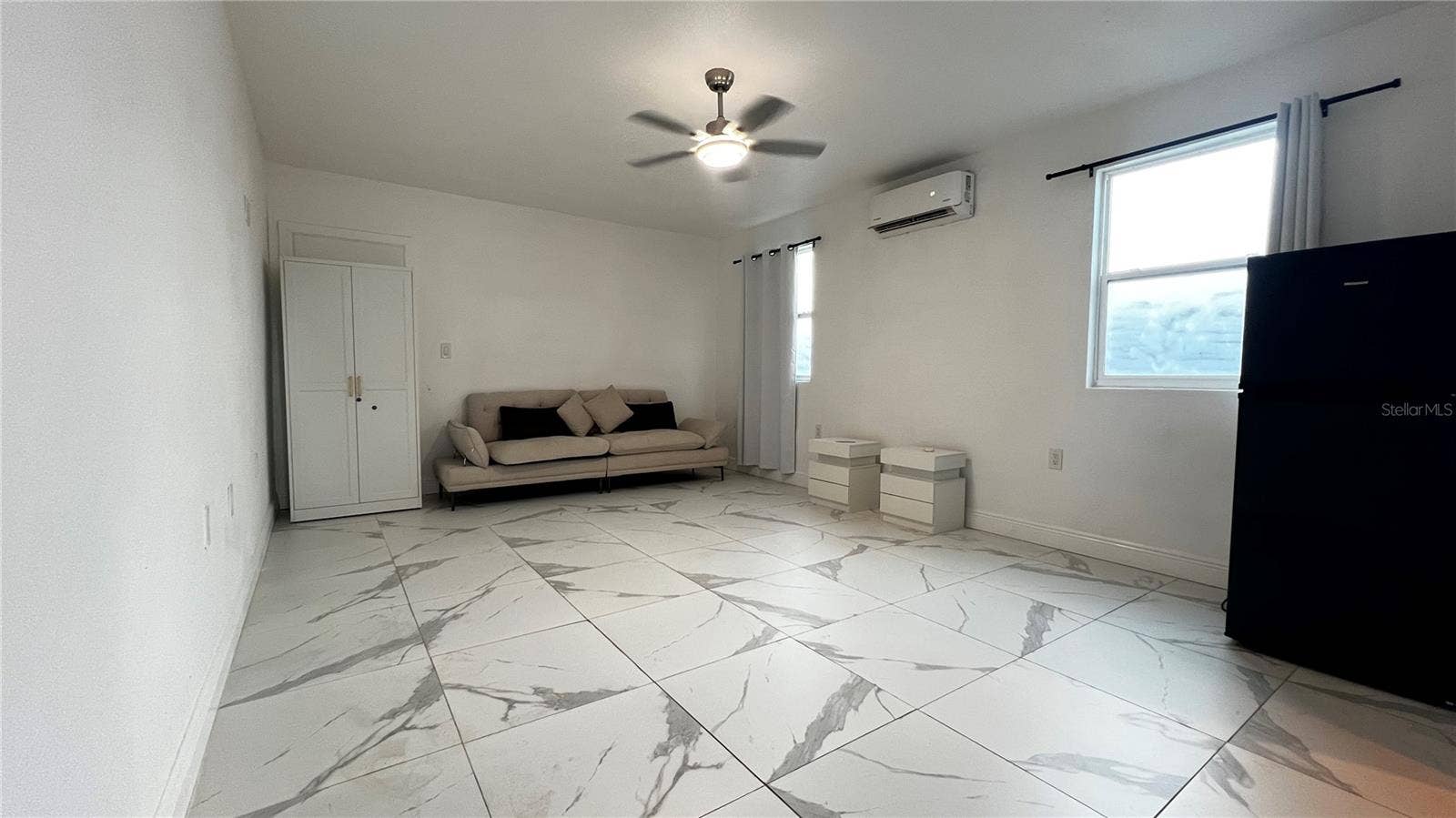 708 E CRENSHAW STREET, Tampa, FL 33604
