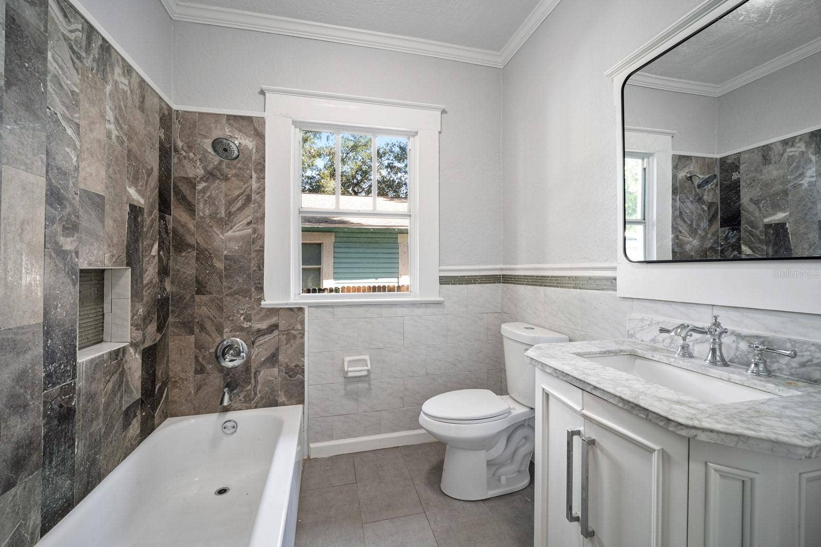 708 E CRENSHAW STREET, Tampa, FL 33604