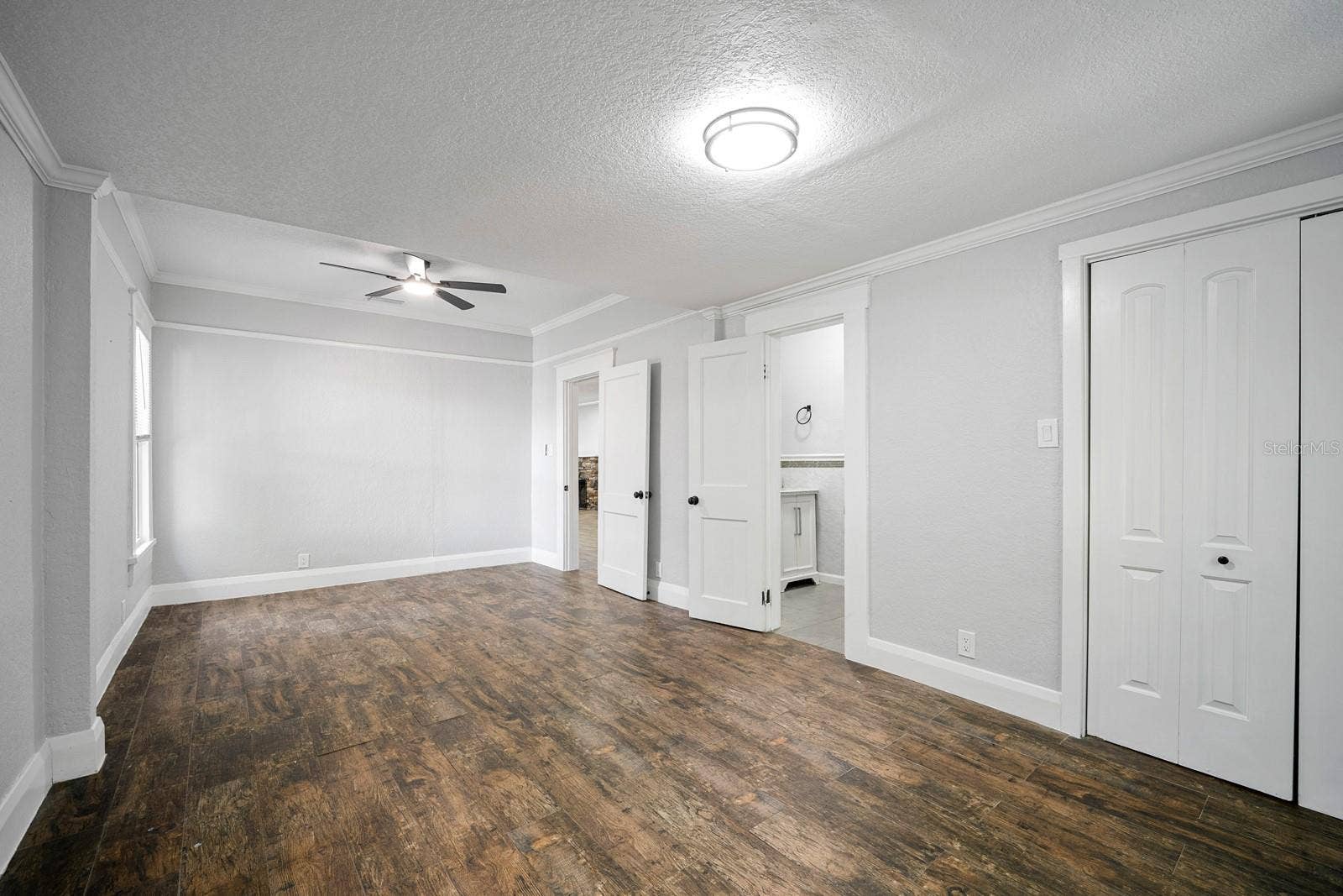 708 E CRENSHAW STREET, Tampa, FL 33604