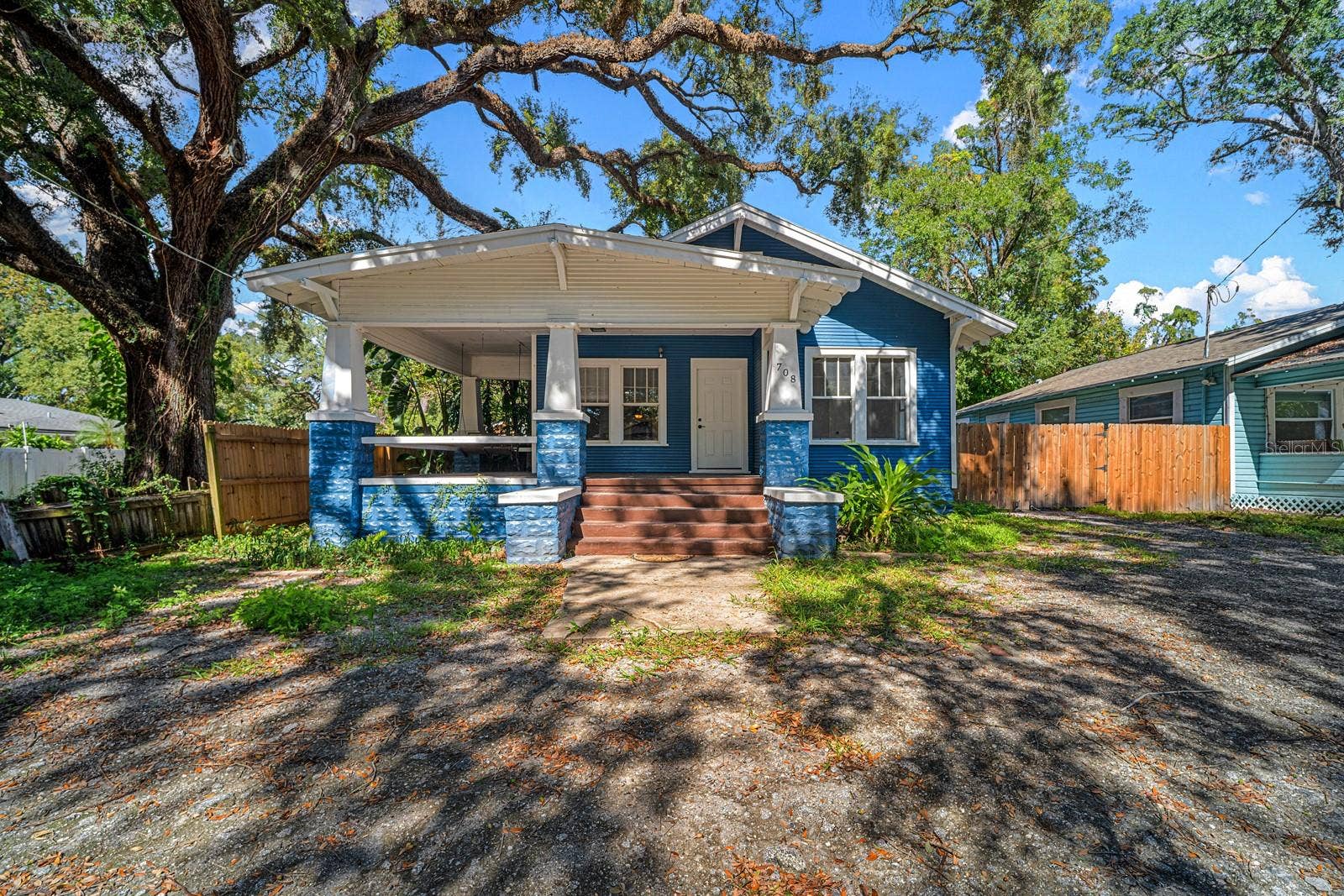 708 E CRENSHAW STREET, Tampa, FL 33604