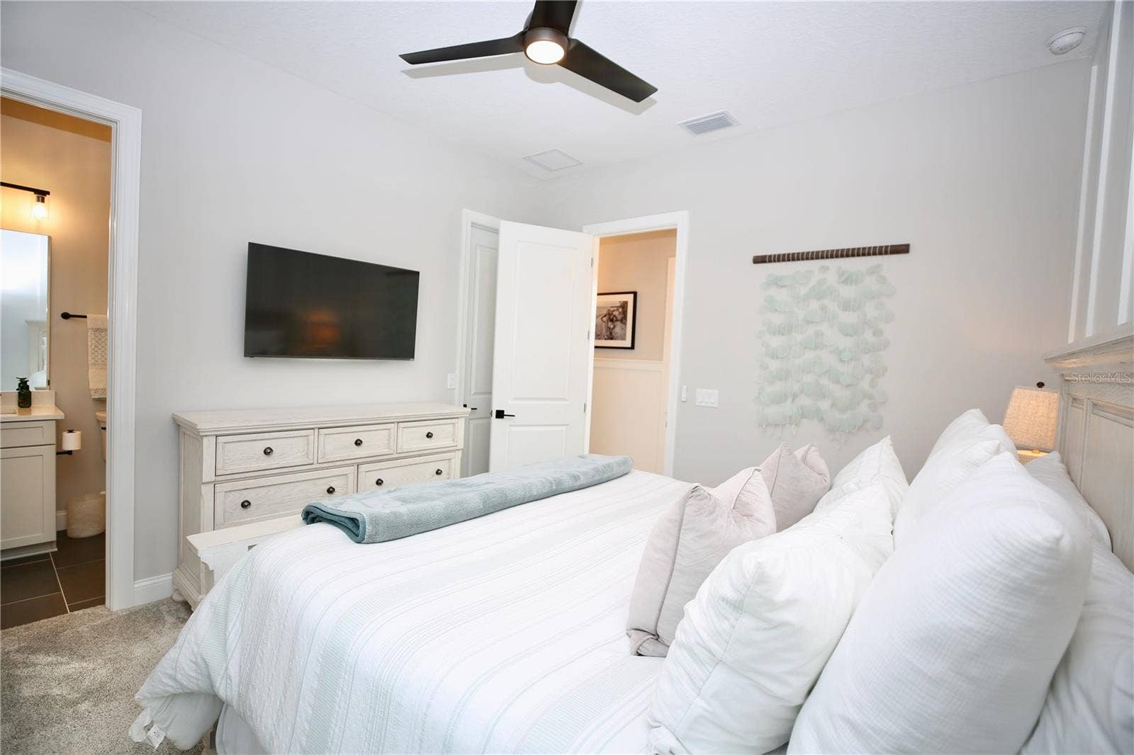 19792 AUGUSTA PRESERVE DRIVE, Lutz, FL 33549 19792 AUGUSTA PRESERVE DRIVE, Lutz, FL 33549