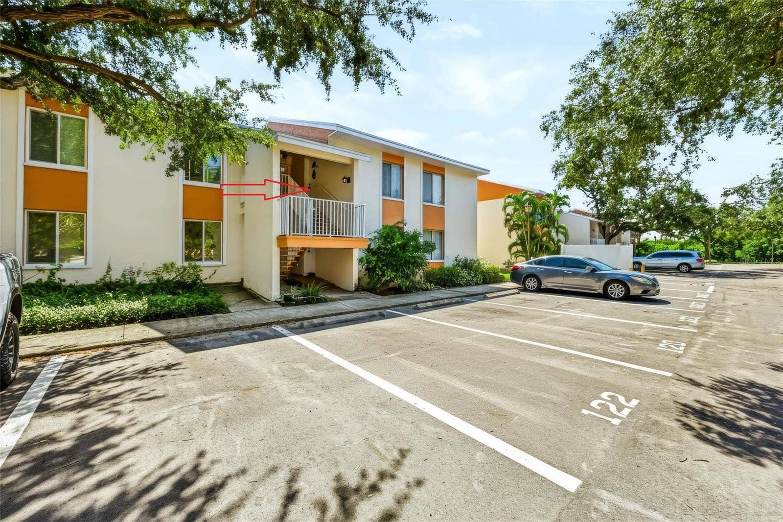 776 100TH AVENUE N, #204, St Petersburg, FL 33702