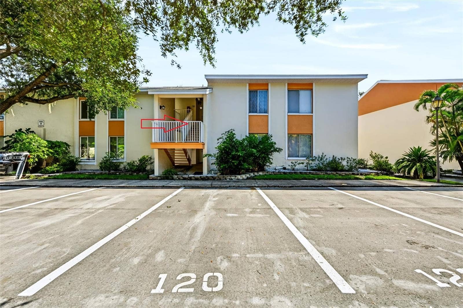 776 100TH AVENUE N, #204, St Petersburg, FL 33702
