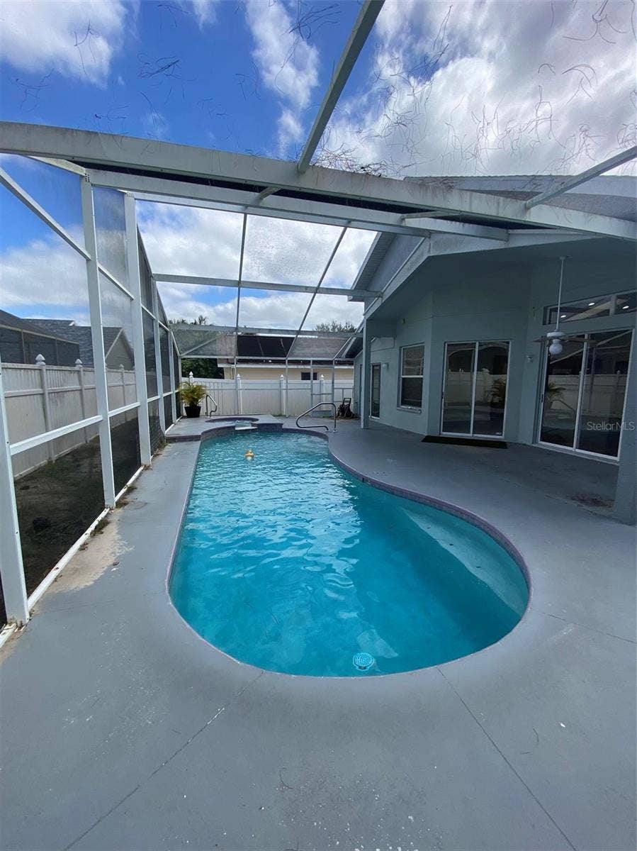 1217 JASMINE LAKE DRIVE, Tarpon Springs, FL 34689