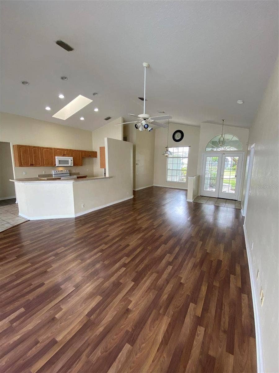 1217 JASMINE LAKE DRIVE, Tarpon Springs, FL 34689