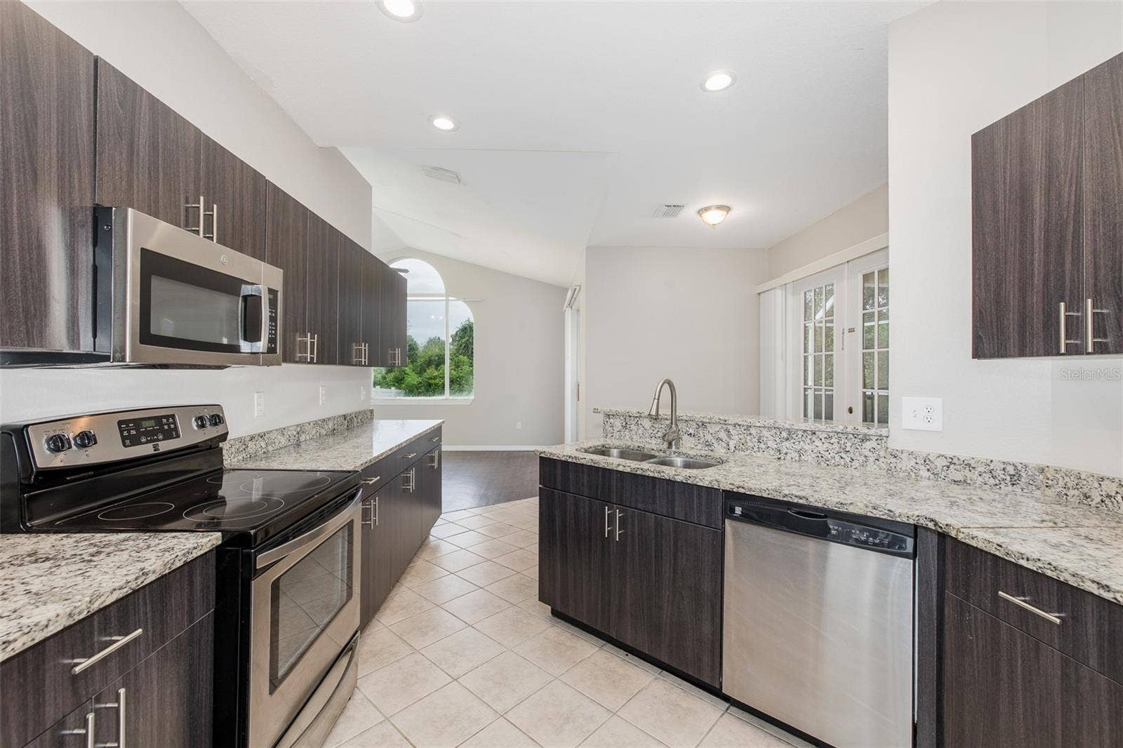 19103 DOVE CREEK DRIVE, Tampa, FL 33647 19103 DOVE CREEK DRIVE, Tampa, FL 33647