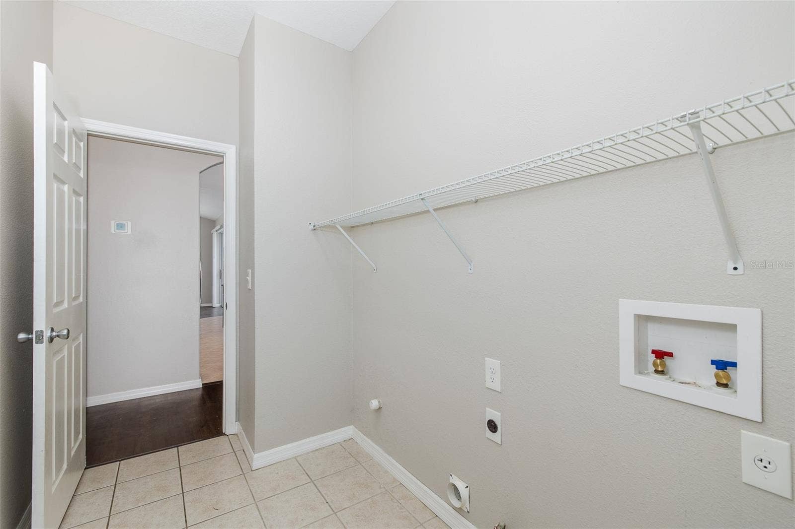 19103 DOVE CREEK DRIVE, Tampa, FL 33647 19103 DOVE CREEK DRIVE, Tampa, FL 33647