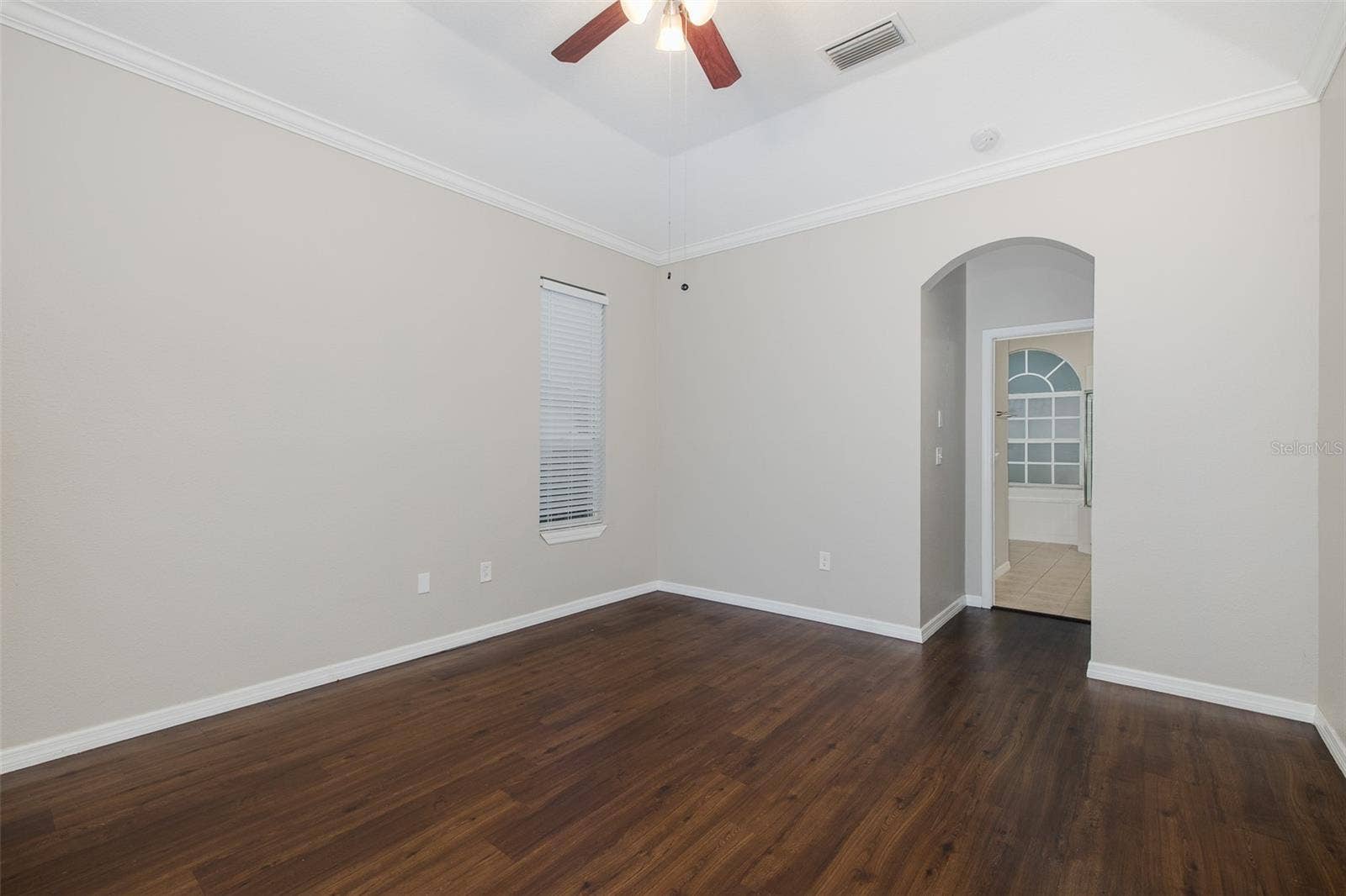 19103 DOVE CREEK DRIVE, Tampa, FL 33647 Primary bedroom