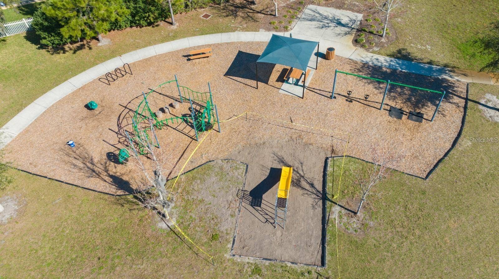 13743 CREST LAKE DRIVE, Hudson, FL 34669 13743 CREST LAKE DRIVE, Hudson, FL 34669