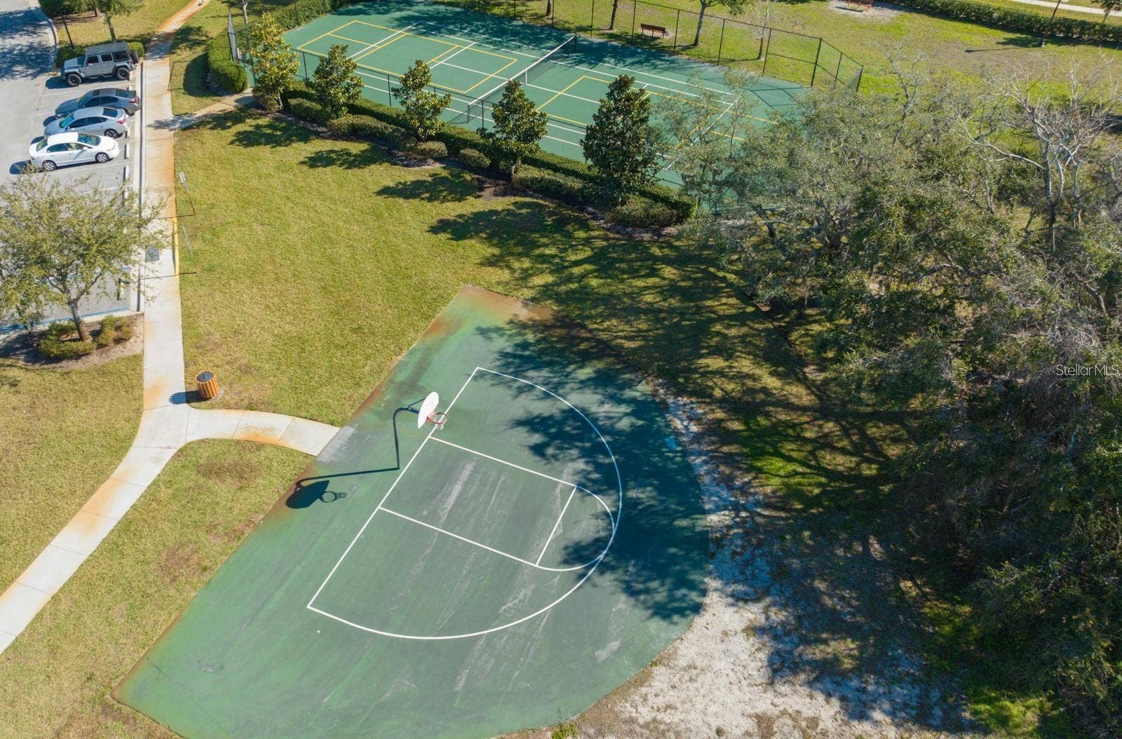 13743 CREST LAKE DRIVE, Hudson, FL 34669 13743 CREST LAKE DRIVE, Hudson, FL 34669