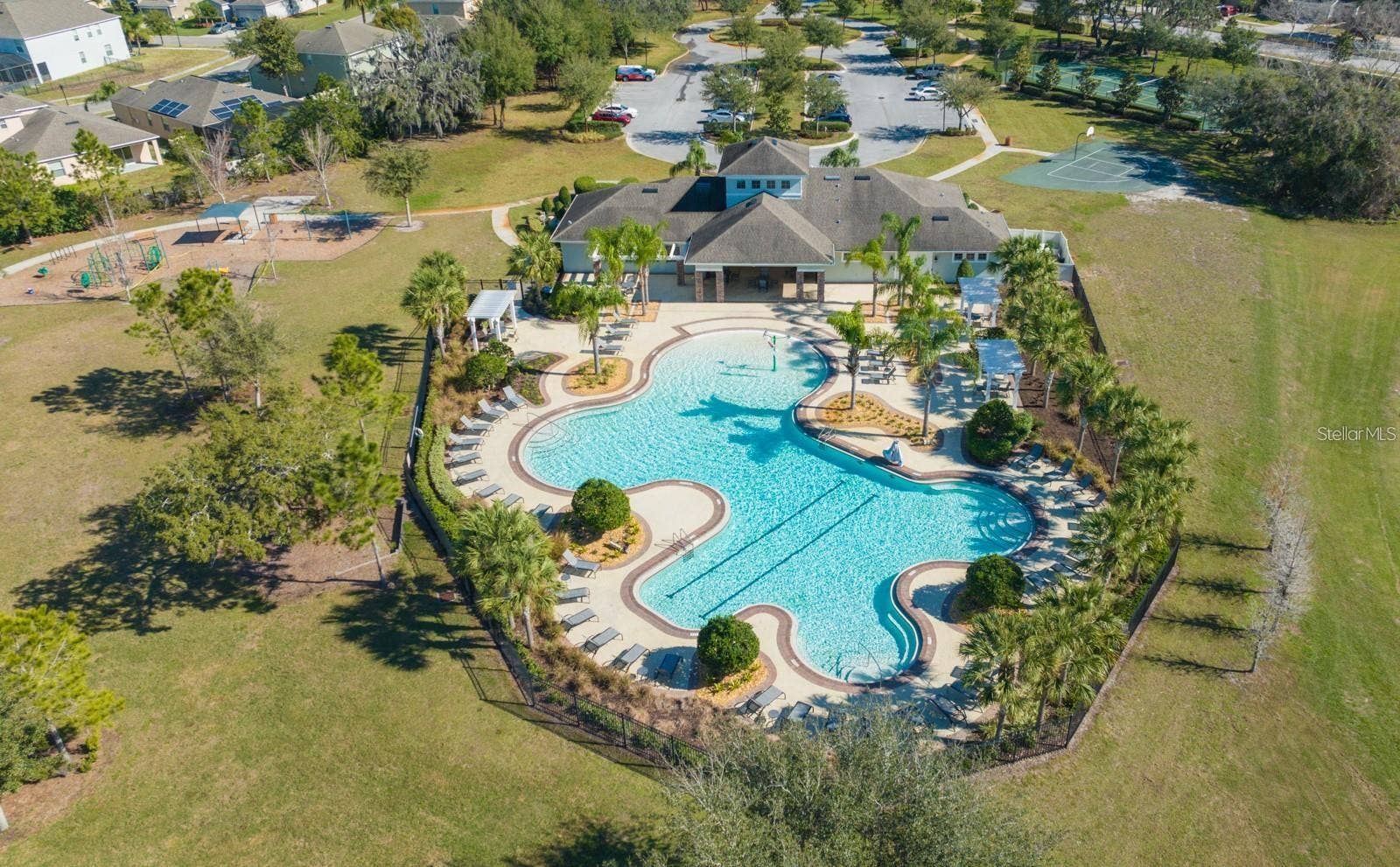 13743 CREST LAKE DRIVE, Hudson, FL 34669 13743 CREST LAKE DRIVE, Hudson, FL 34669