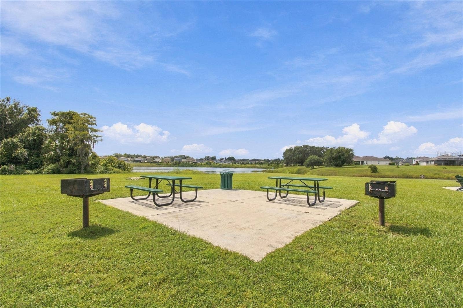 13743 CREST LAKE DRIVE, Hudson, FL 34669 13743 CREST LAKE DRIVE, Hudson, FL 34669