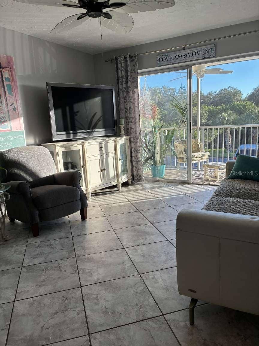 12760 INDIAN ROCKS ROAD, #1049, Largo, FL 33774 12760 INDIAN ROCKS ROAD, #1049, Largo, FL 33774