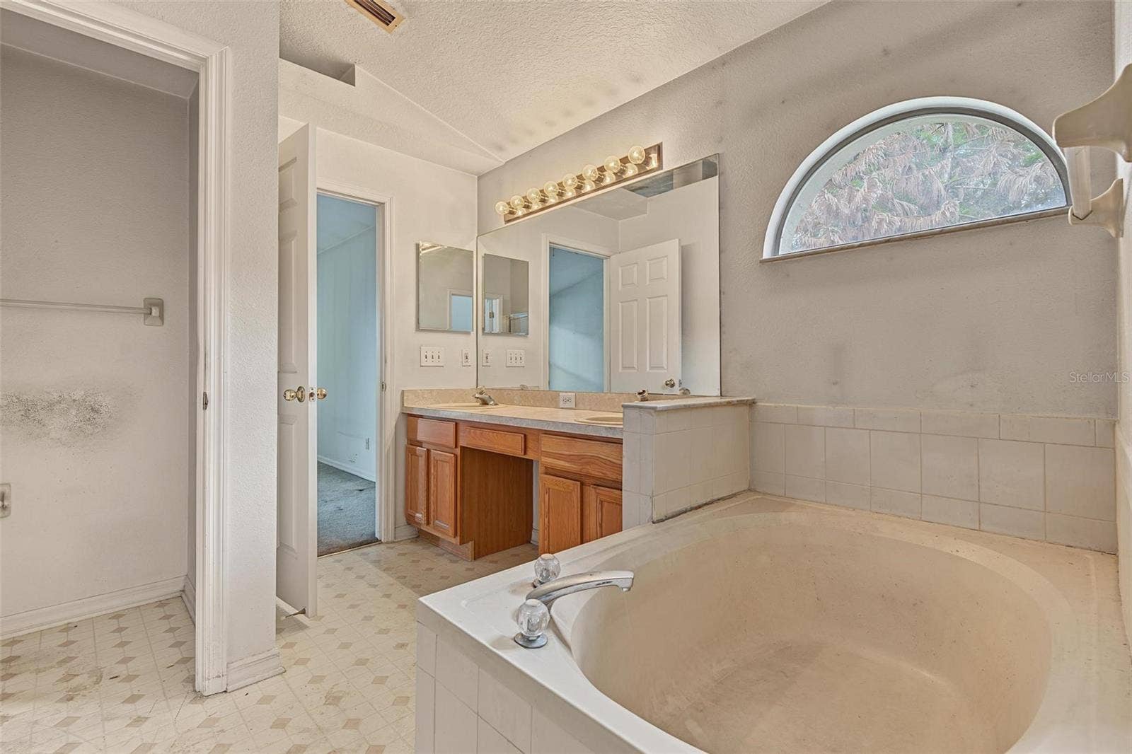 6349 ASHFIELD PLACE, Wesley Chapel, FL 33545