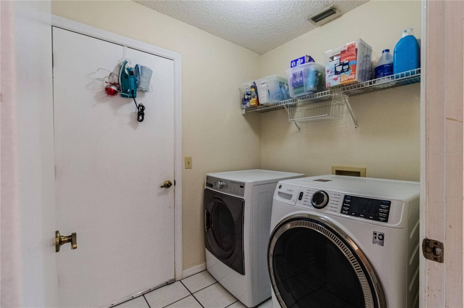 301 LOUIS EDWARD COURT, Lakeland, FL 33809