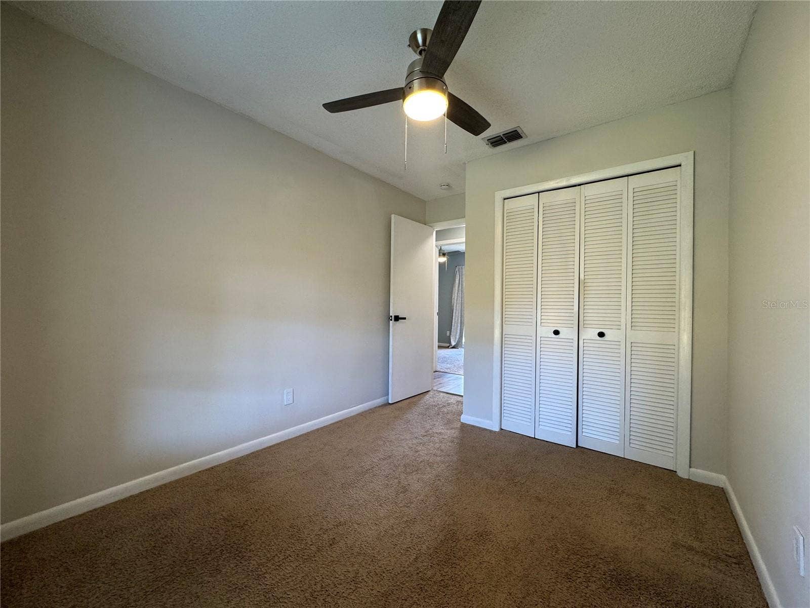 8913 WOOD LAKE COURT, New Port Richey, FL 34653 8913 WOOD LAKE COURT, New Port Richey, FL 34653