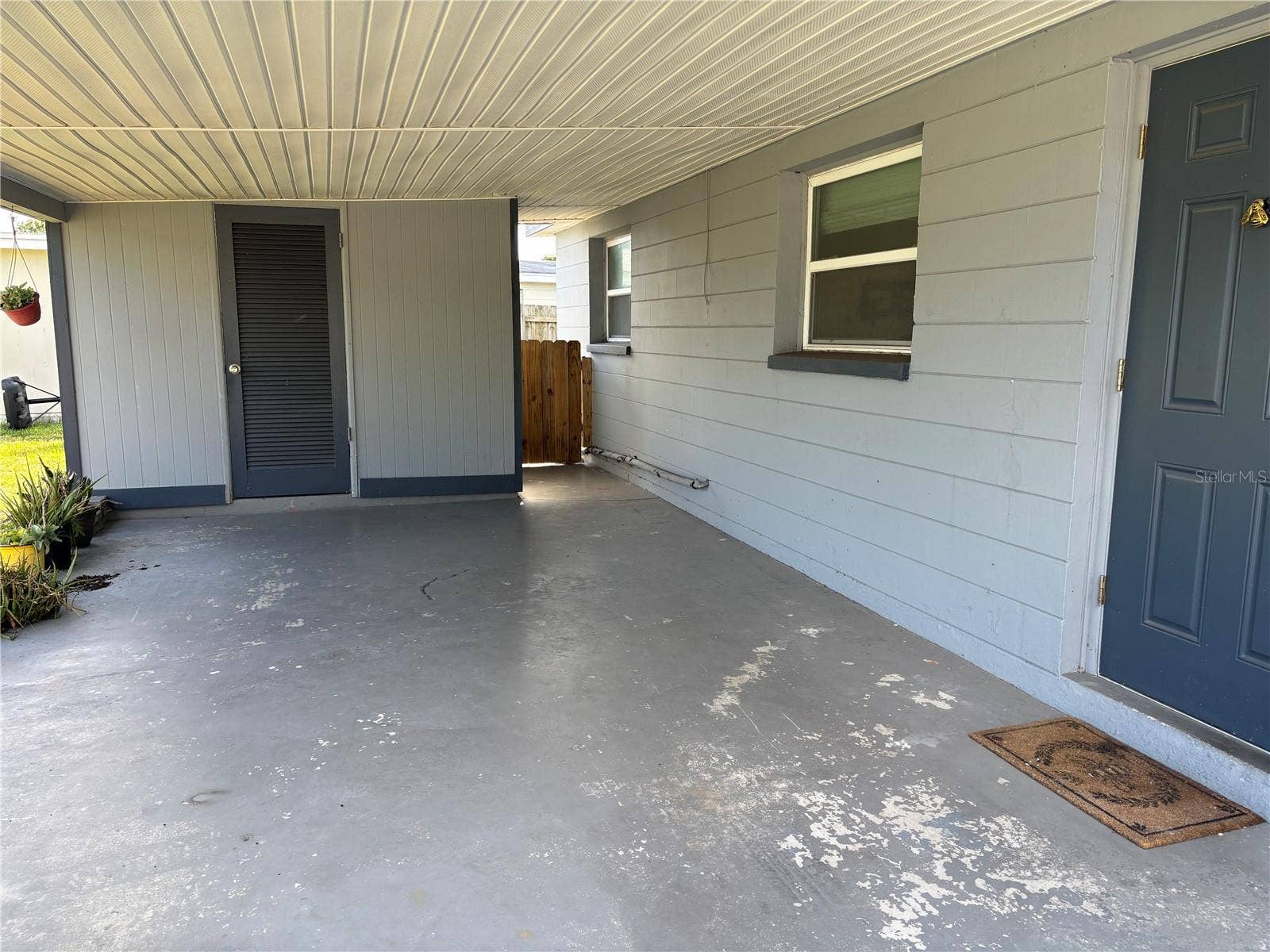 8200 93RD AVENUE, Seminole, FL 33777 8200 93RD AVENUE, Seminole, FL 33777