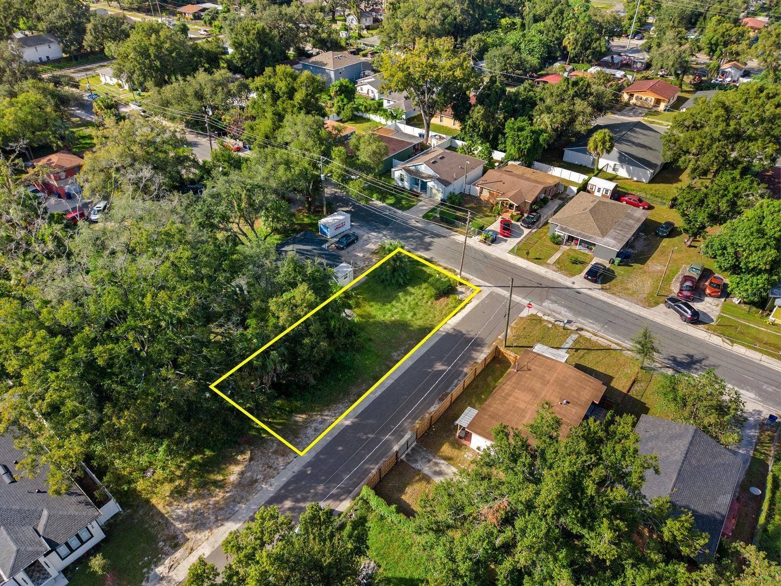 3107 LINDELL AVENUE, Tampa, FL 33610 3107 LINDELL AVENUE, Tampa, FL 33610