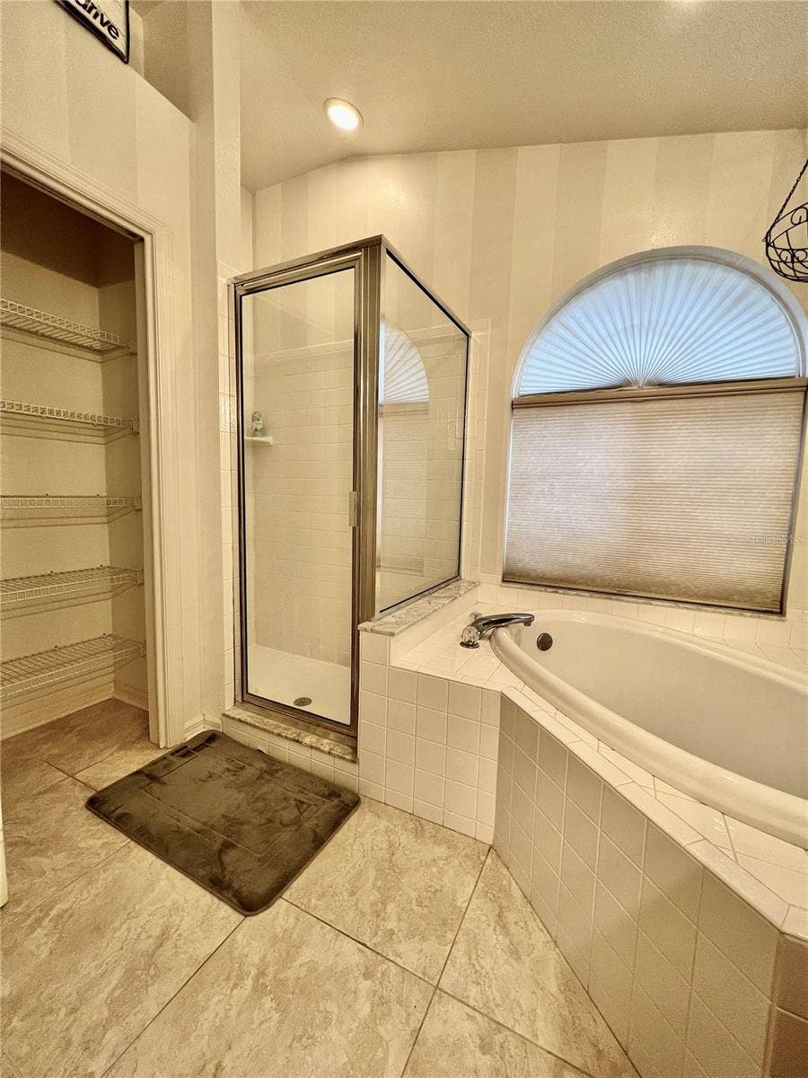 915 TUSCANNY STREET, Brandon, FL 33511 915 TUSCANNY STREET, Brandon, FL 33511