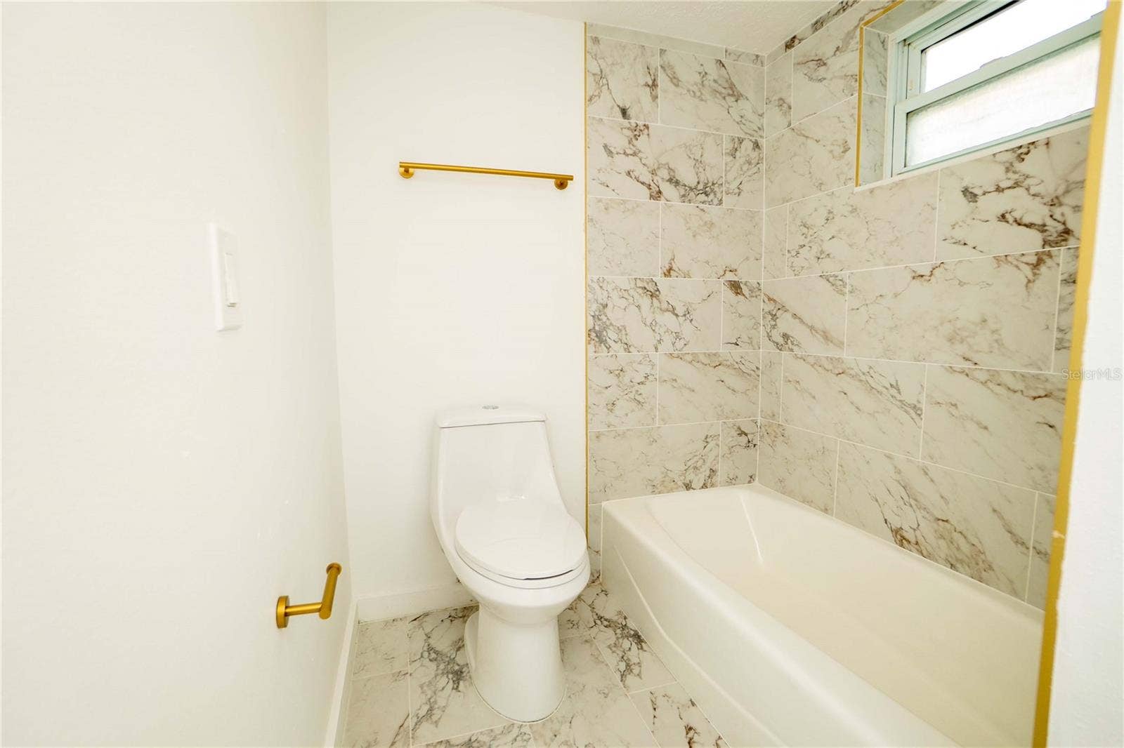 22646 WEEKS BOULEVARD, Land O Lakes, FL 34639
