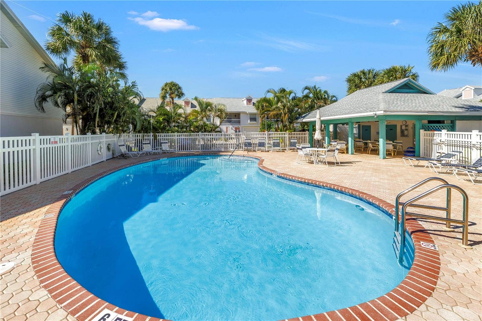 159 SUN ISLE CIR, Treasure Island, FL 33706 159 SUN ISLE CIR, Treasure Island, FL 33706