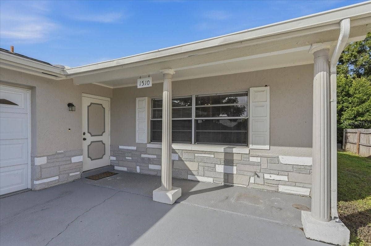 1510 CROMWELL DRIVE, Tarpon Springs, FL 34689