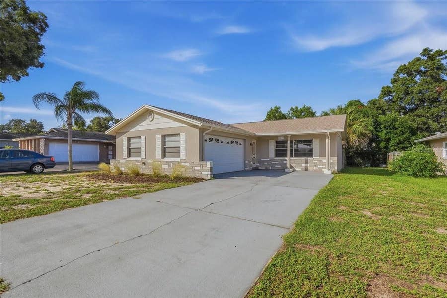 Property photo for 1510 CROMWELL DRIVE, Tarpon Springs, FL