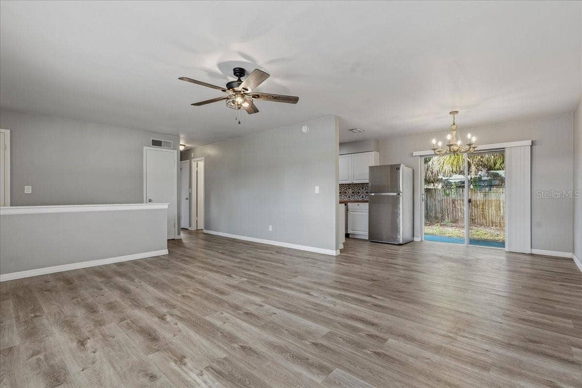 1510 CROMWELL DRIVE, Tarpon Springs, FL 34689