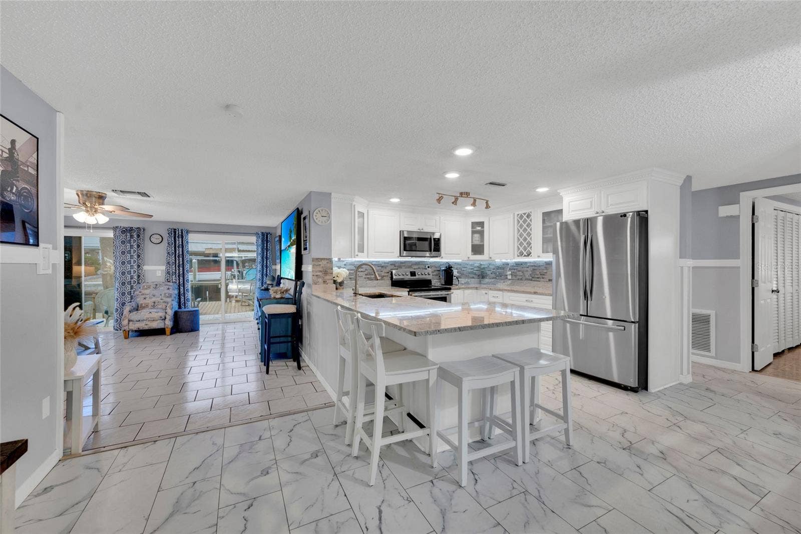 Kitchen Seating