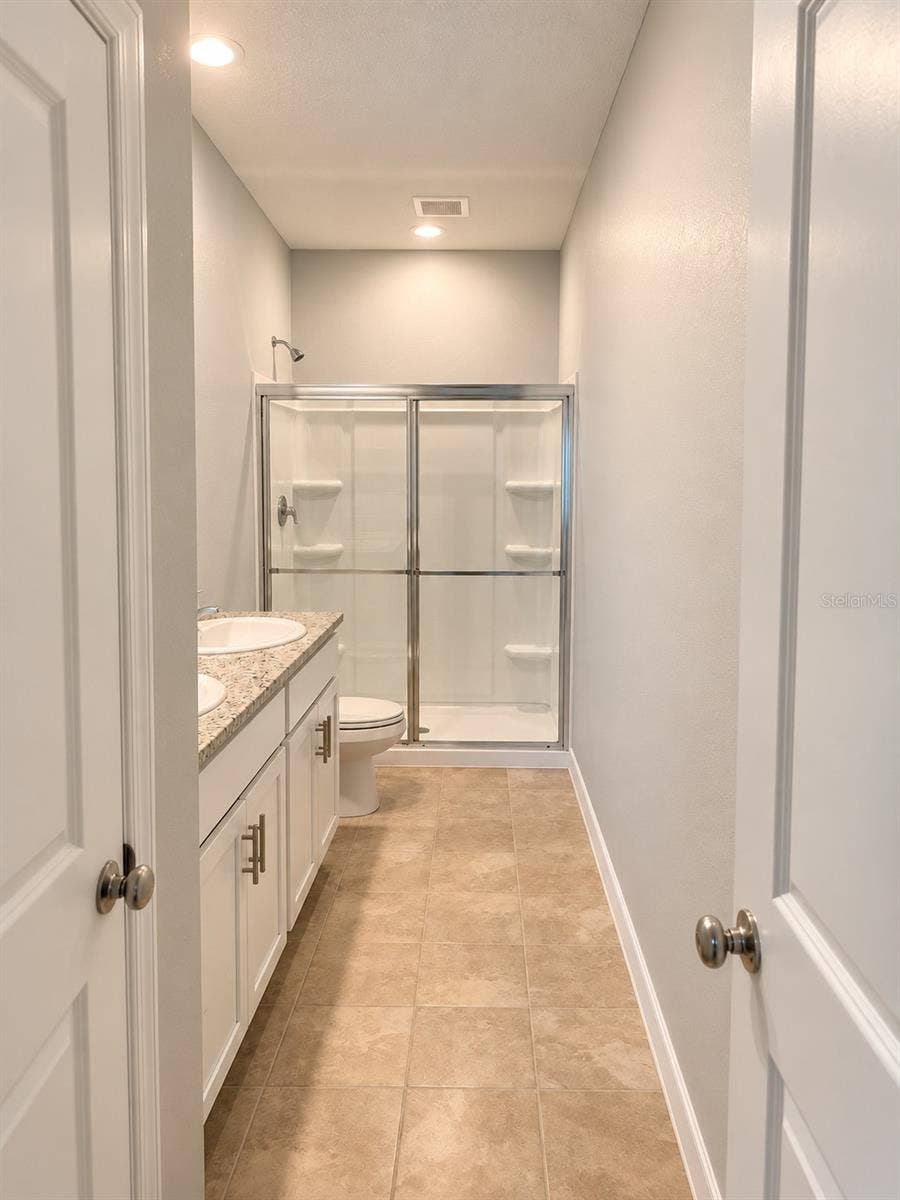 7211 SABAL TERRACE, Jacksonville, FL 32210 Bathroom one
