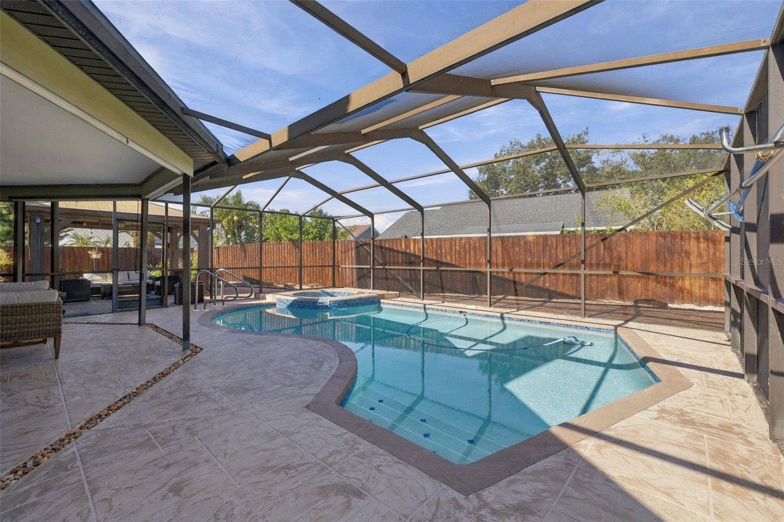 8708 CHARMING KNOLL COURT, Tampa, FL 33635 8708 CHARMING KNOLL COURT, Tampa, FL 33635