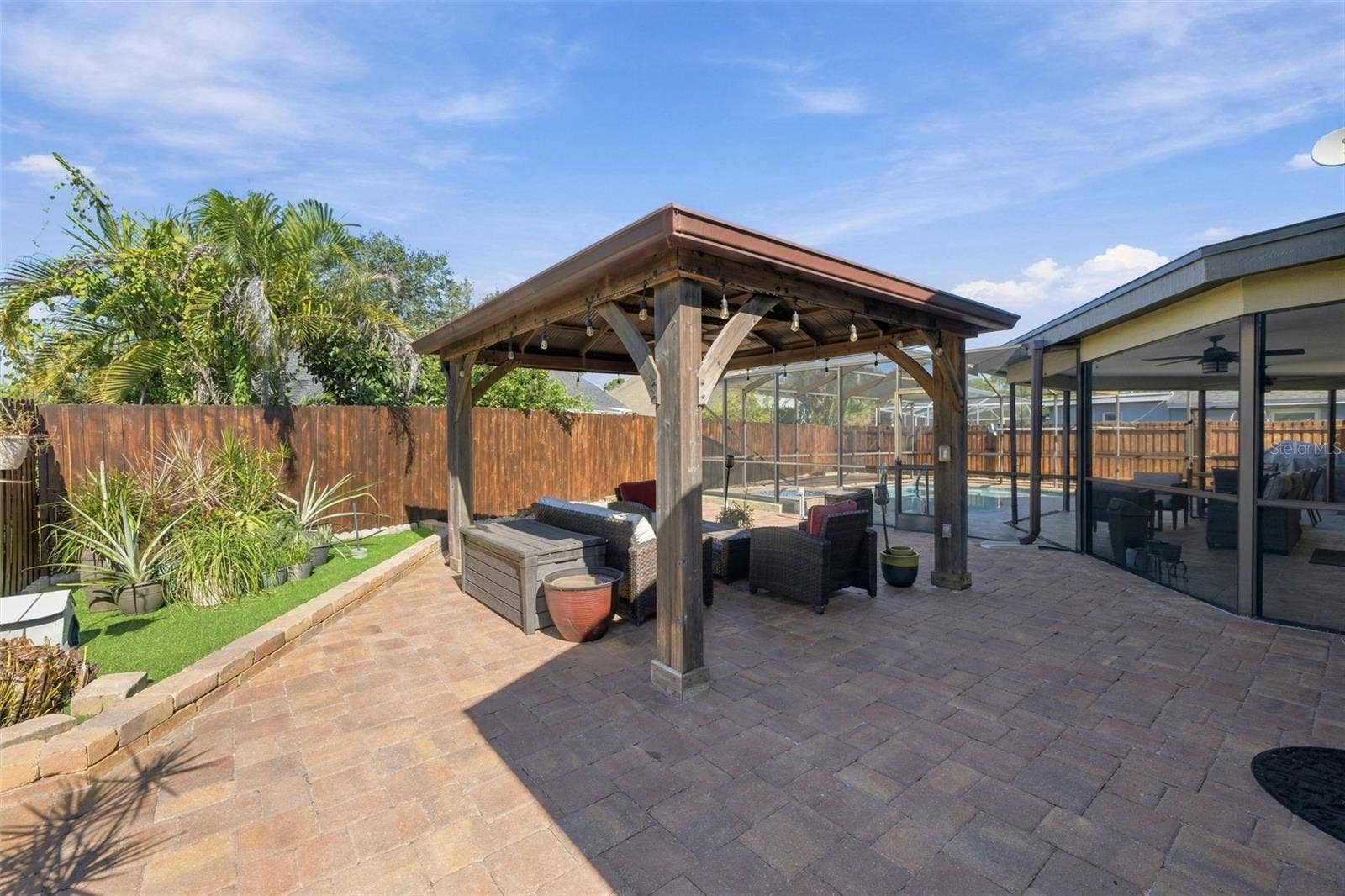 8708 CHARMING KNOLL COURT, Tampa, FL 33635 8708 CHARMING KNOLL COURT, Tampa, FL 33635