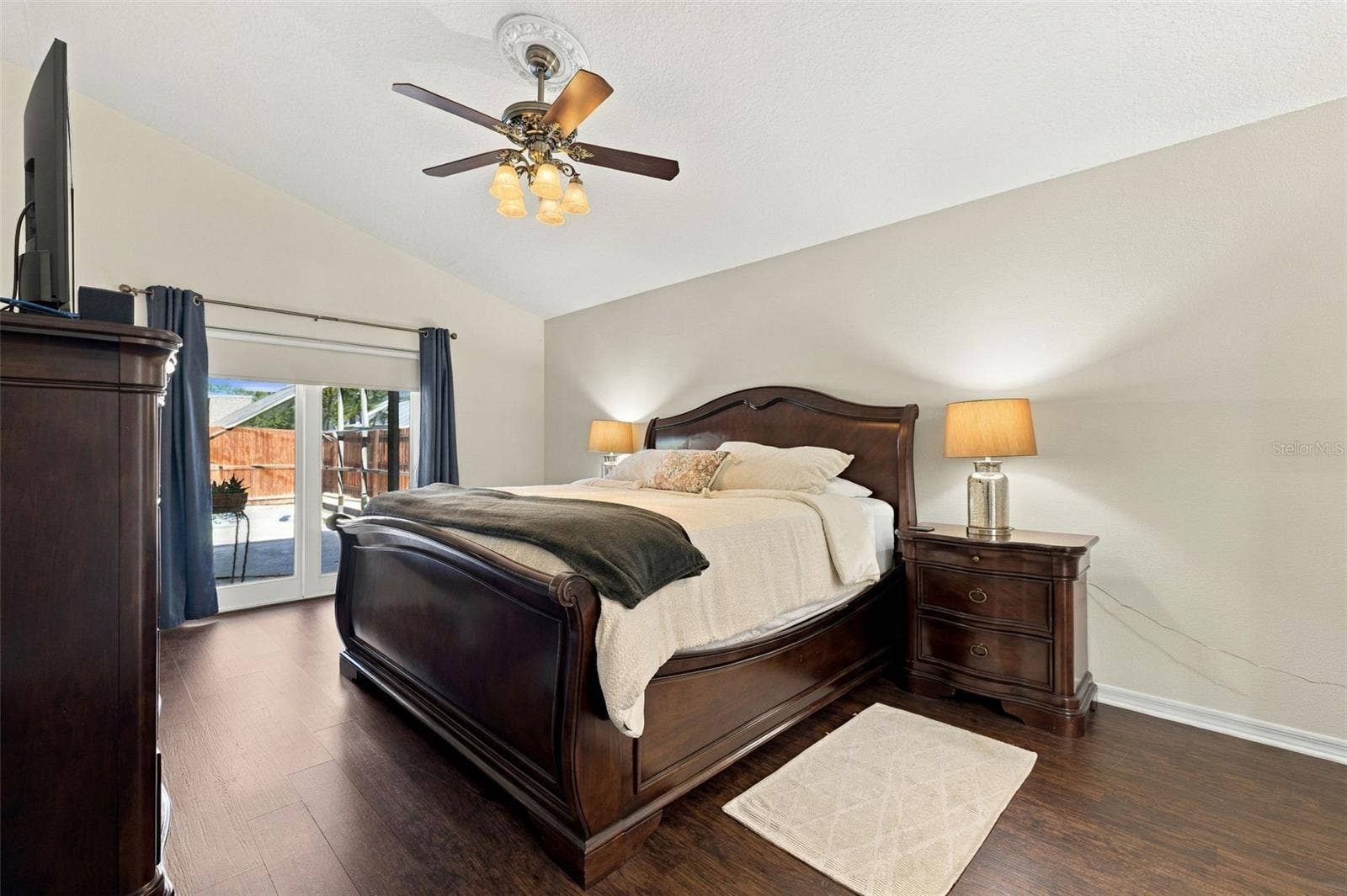 8708 CHARMING KNOLL COURT, Tampa, FL 33635 8708 CHARMING KNOLL COURT, Tampa, FL 33635
